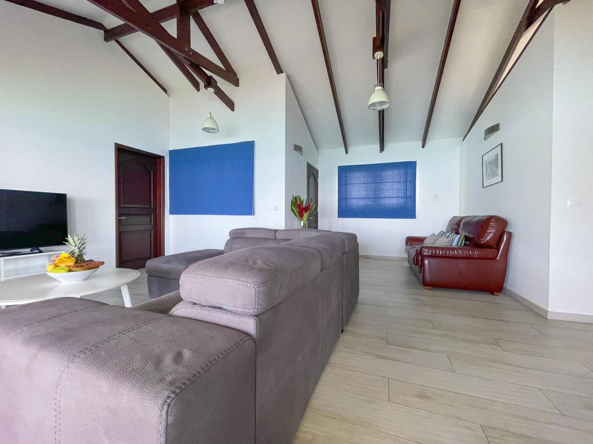 Vallonend Beachfront Villa With Excellent View Bel Ombre Eksteriør bilde